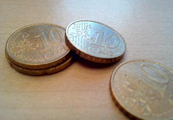 Euro falls